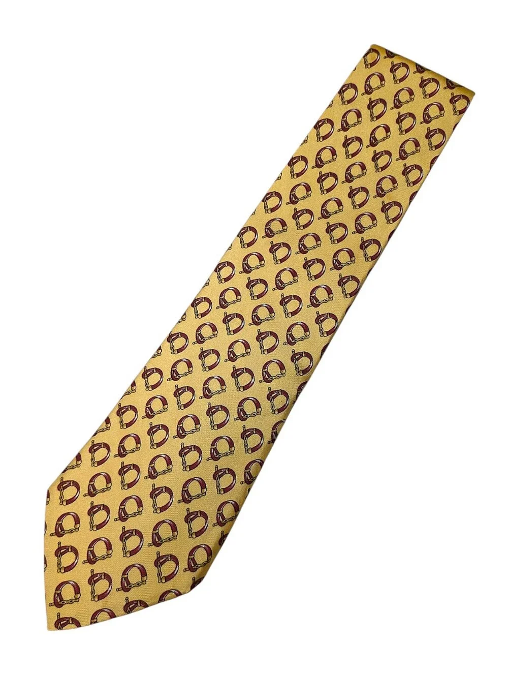 Gucci tie this